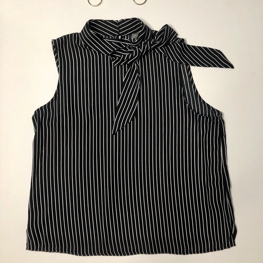 Vince Camuto blouse